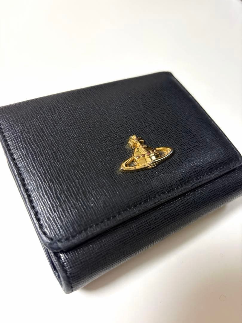 Vivienne Westwood ブラックレザー　三つ折り財布