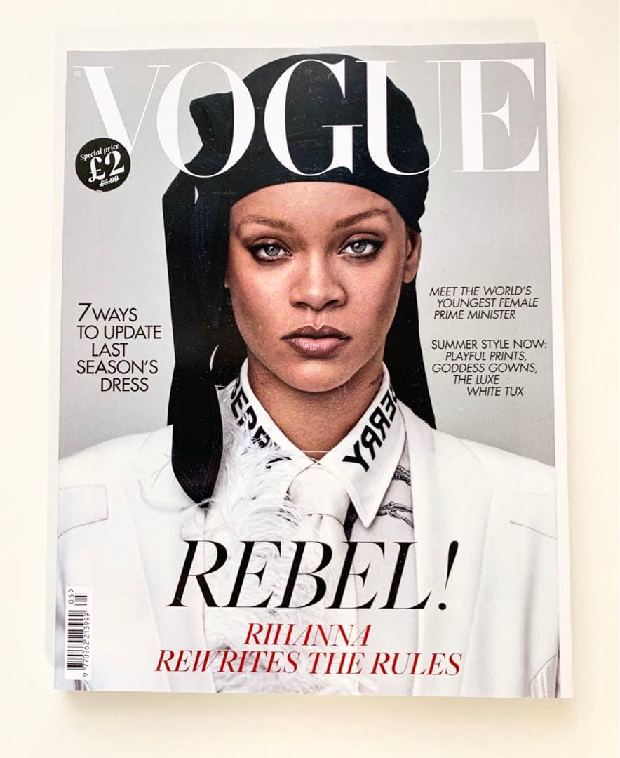 女性情報誌 Vogue UK May 2020 Rihanna