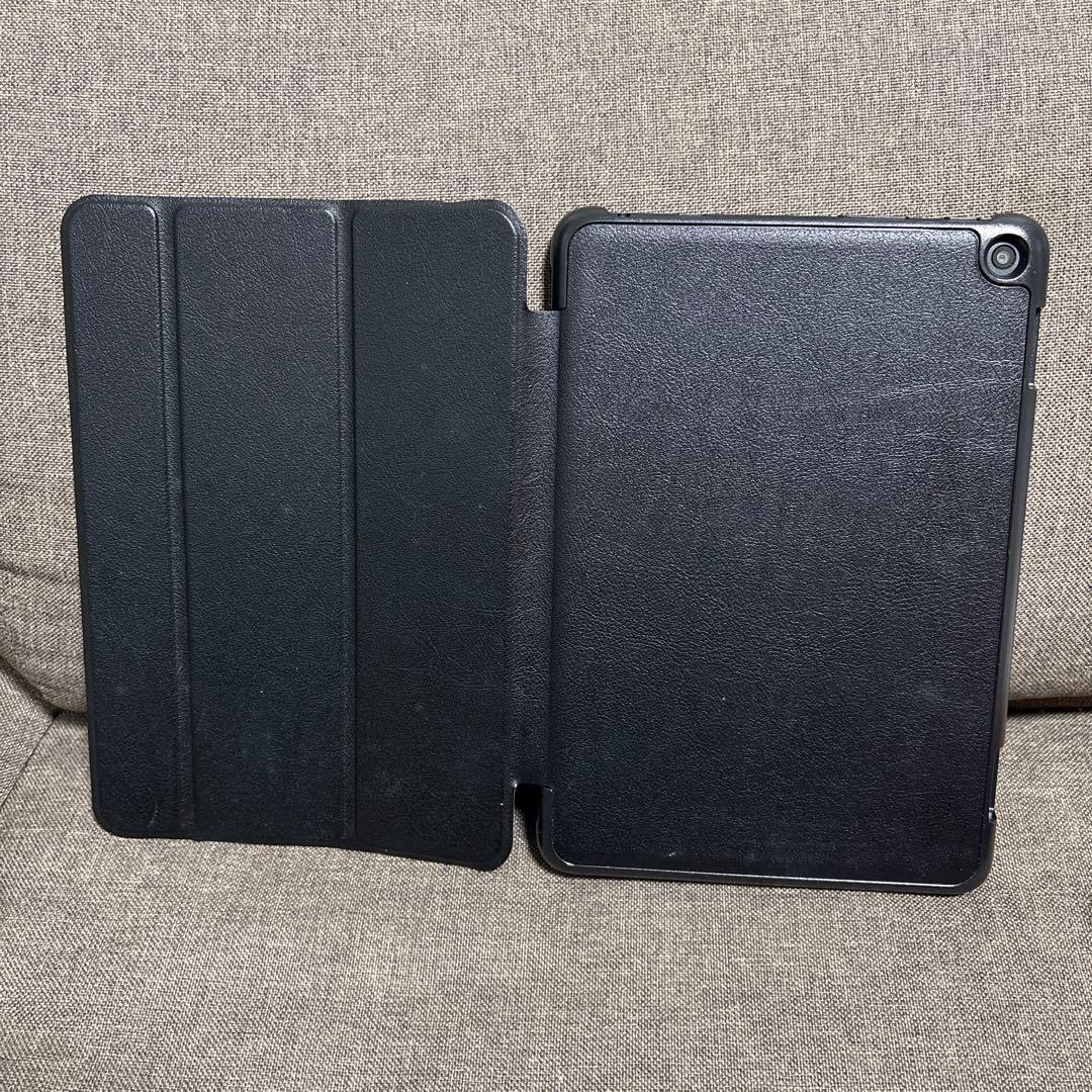 Fire HD 8 第12世代 32GB ブラック【カバー付】