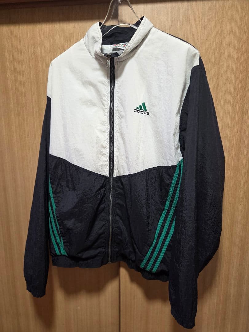 90s adidas ナイロンジャケット 万国旗タグ 常田大希 ビッグシルエット