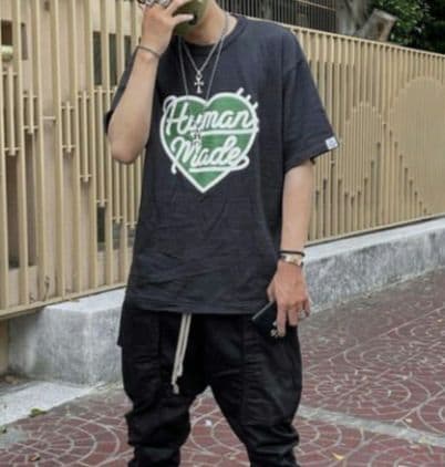 ✫完売品希少！人気サイズHuman made BIGラインハートTシャツ
