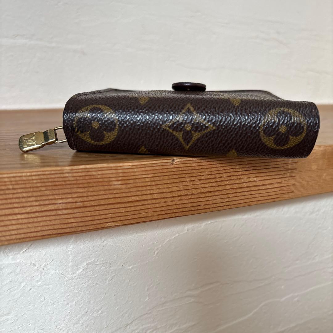 LOUIS VUITTON 財布　モノグラム　二つ折り
