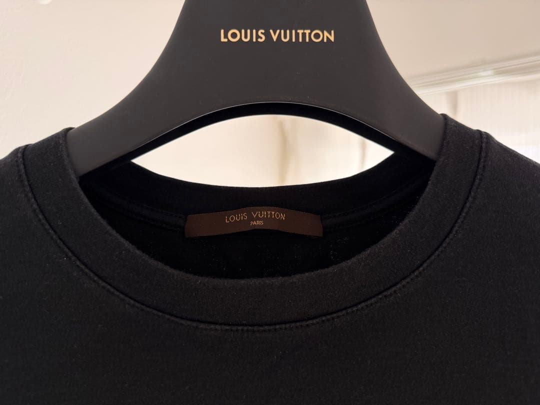 ⭐正規品Louis Vuittonダミエ Tシャツ 黒Mサイズ 人気モデル中古♪