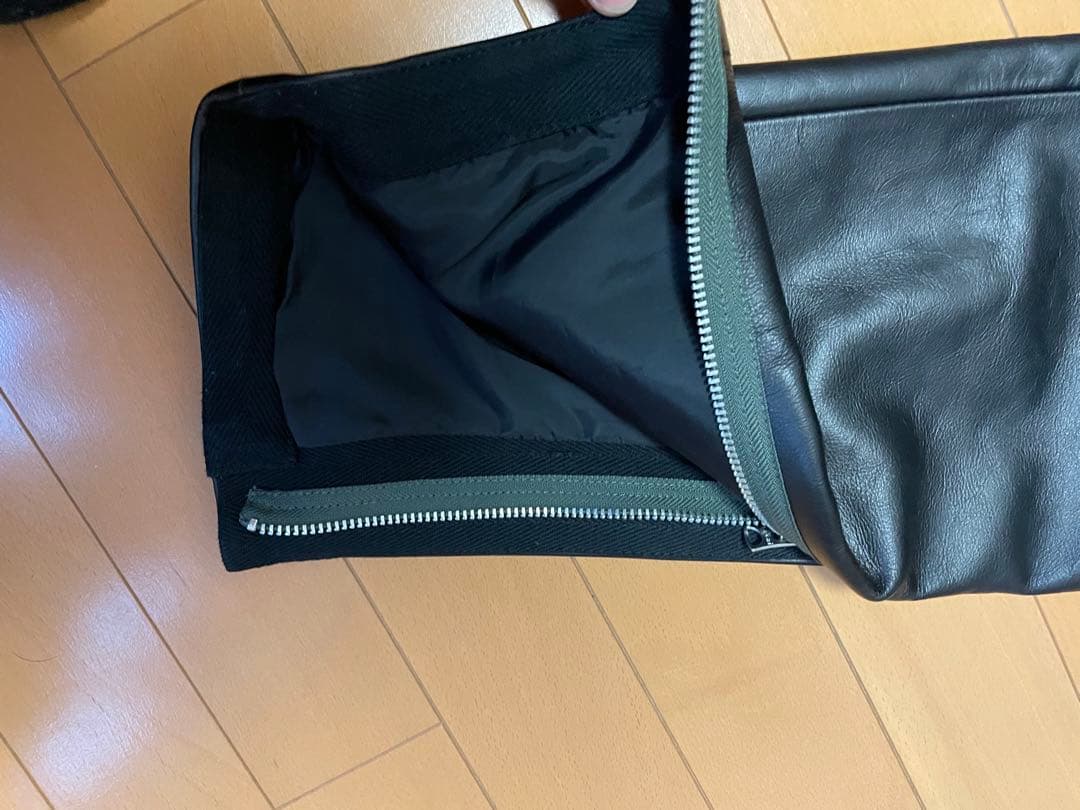 sacai レザーパンツ 22-02877M