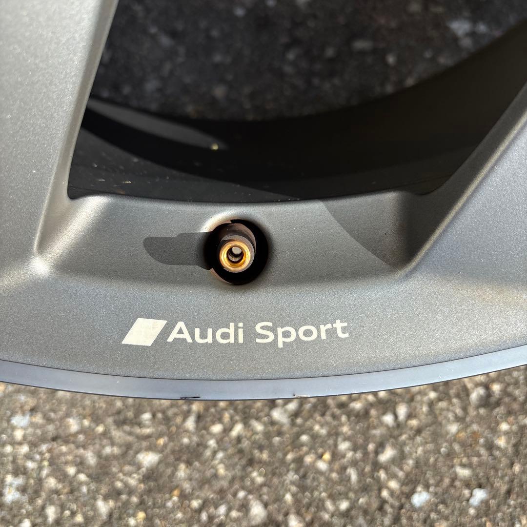アウディRSQ3オプションホイール4本セット