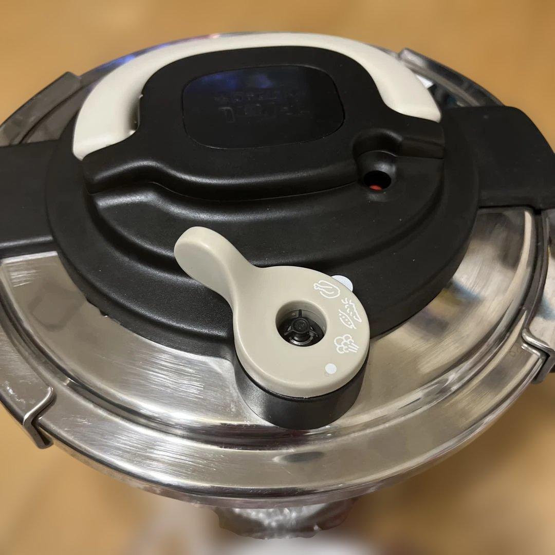 T-fal クリプソ アーチ 圧力鍋　6L 3/8迄