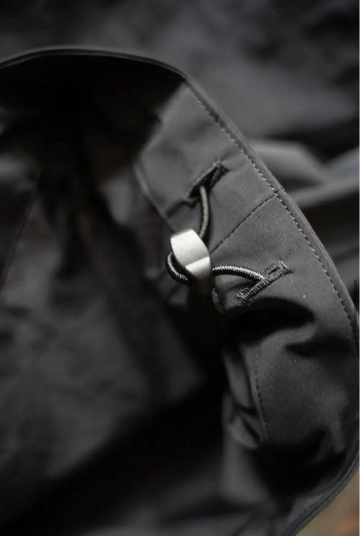 STILL BY HAND ハイネックジップブルゾン 黒 50