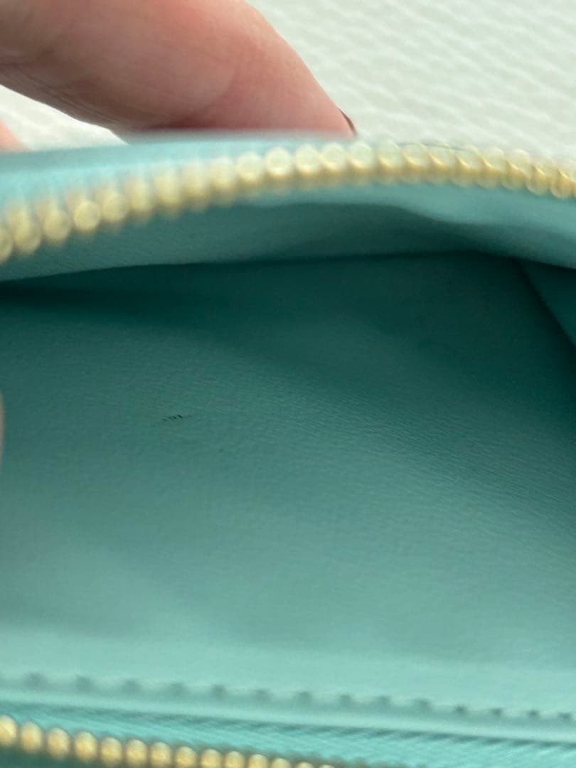 くまママLouis Vuitton ヴェルティカル ウォレット コンパクト