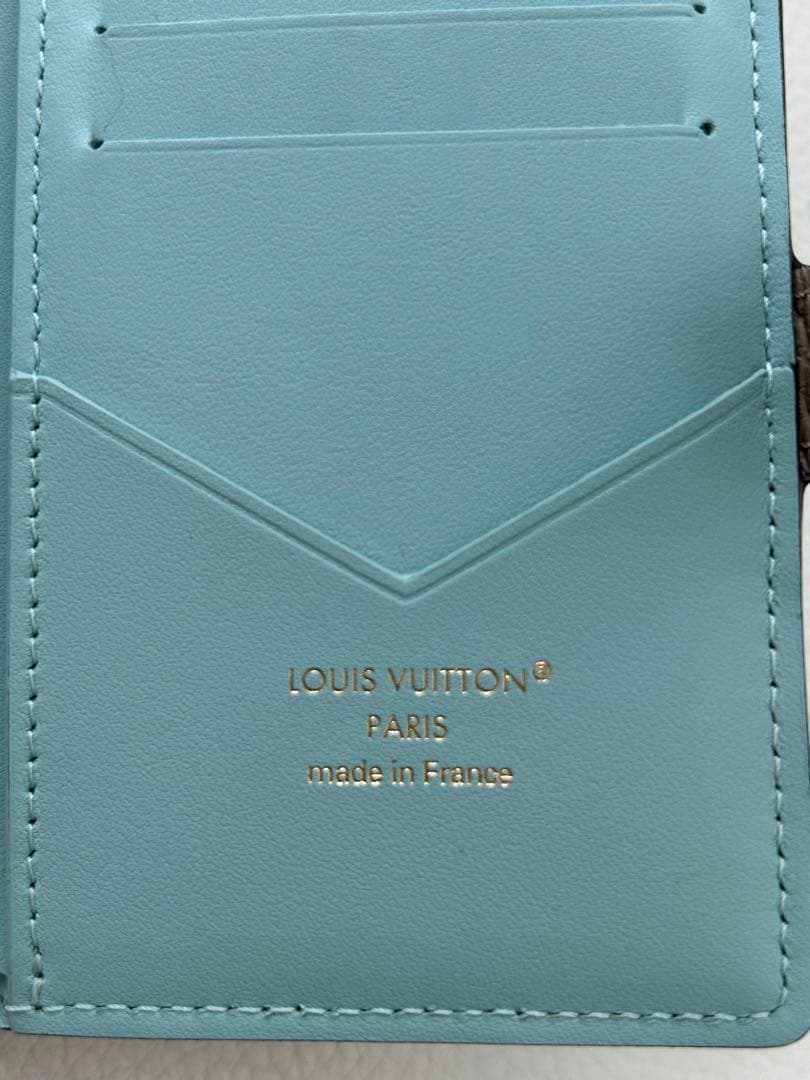 くまママLouis Vuitton ヴェルティカル ウォレット コンパクト