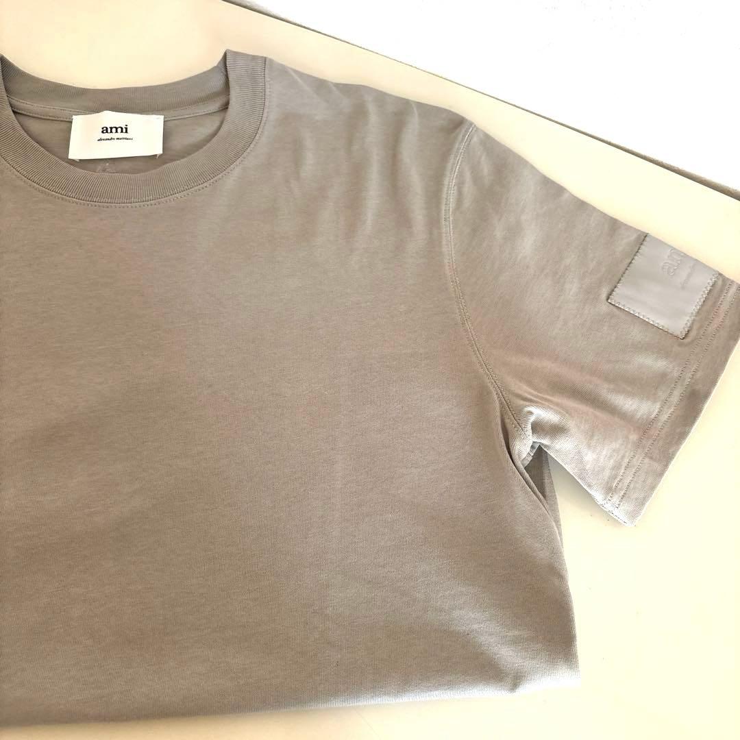 【新品未使用】　AMI PARISベージュ Tシャツ