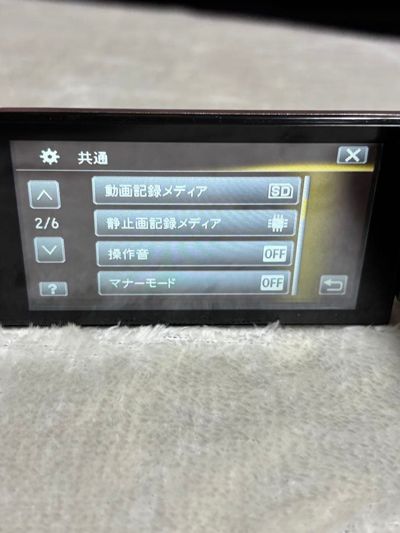 JVC Everio ビデオカメラ GZ-E117 ピンク　ジャンク品