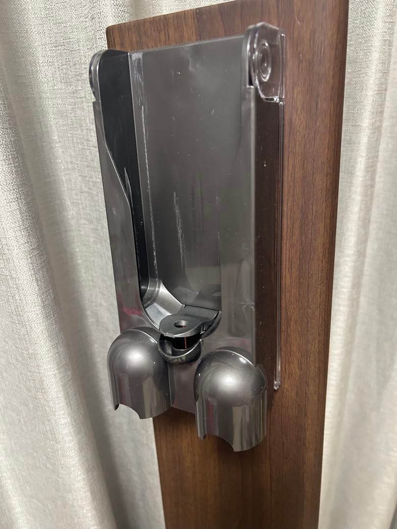 Dyson Cyclone V10 Fluffy ➕WALL スタンド