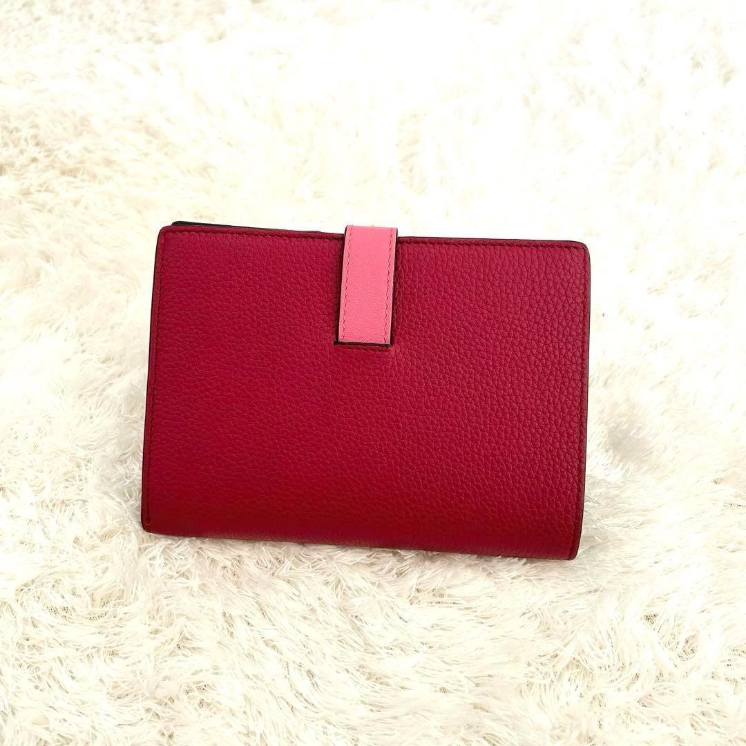 ロエベ アナグラム ミディアムバーティカルウォレット レザー 二つ折り財布