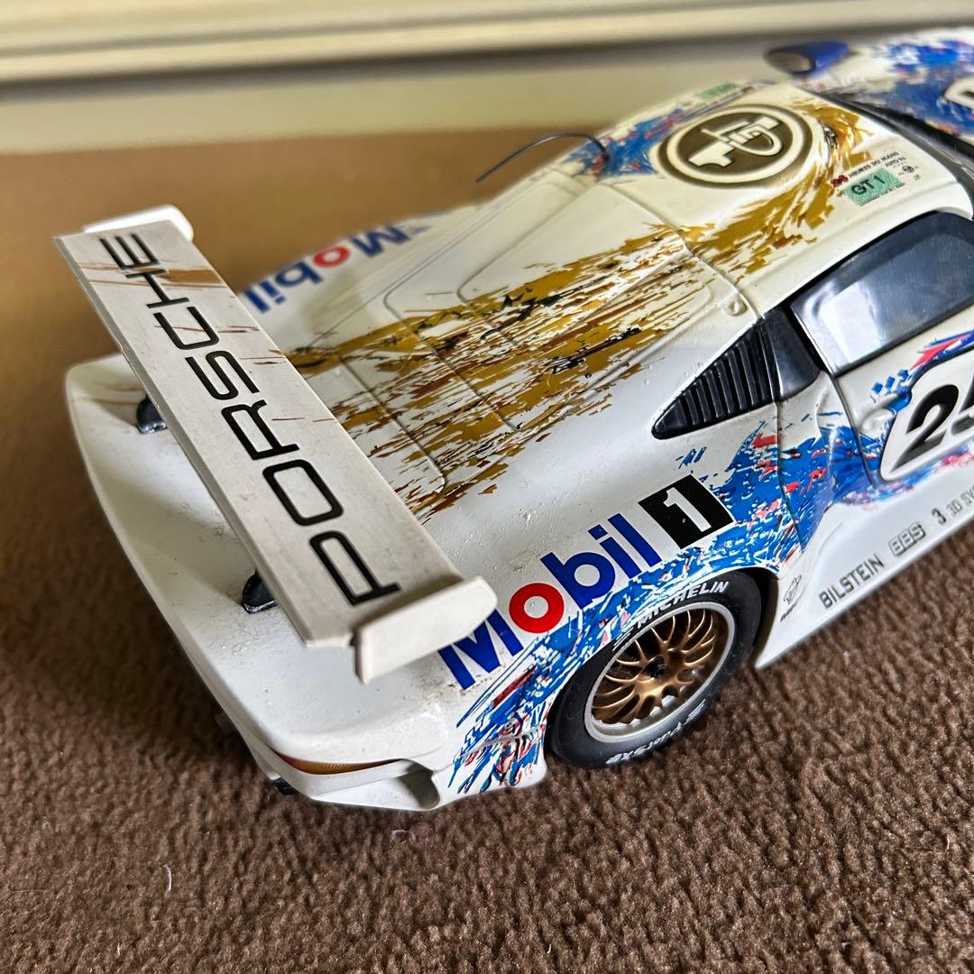 DB9★ミニカー★ 1/18 スケール ポルシェ911 レーシングカー GT1