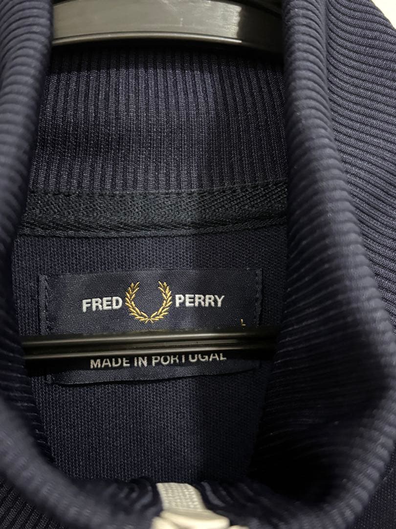 Fred Perry ネイビー Lサイズ