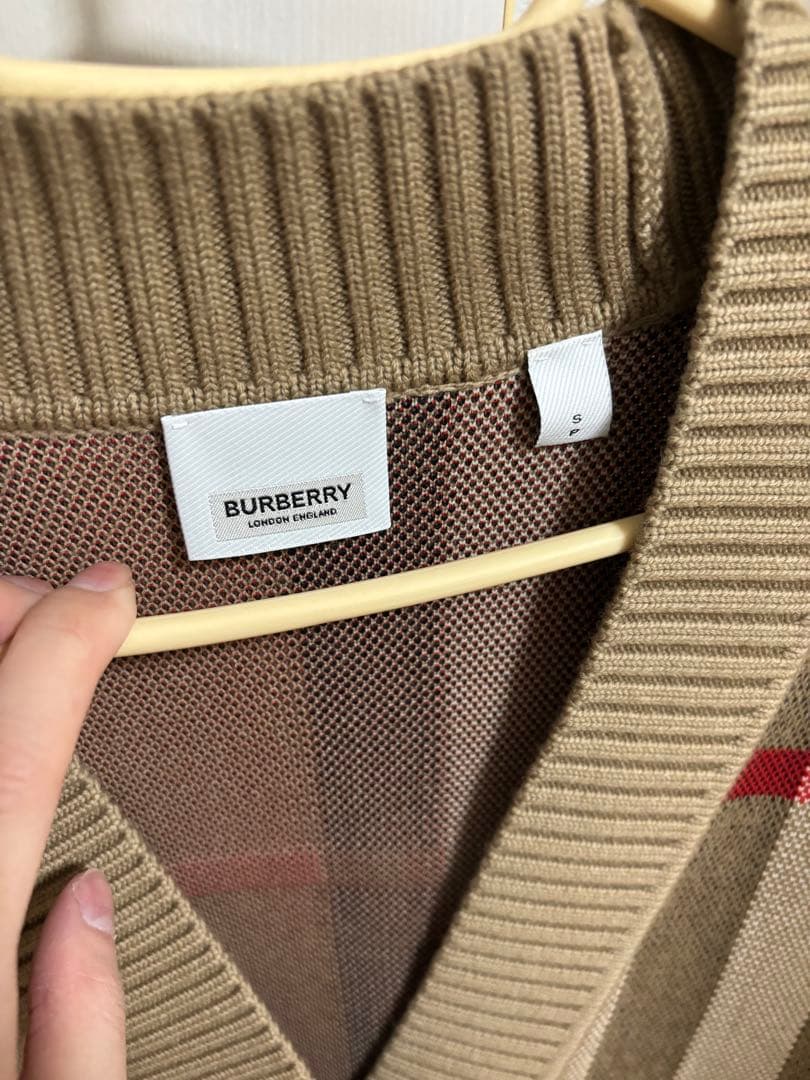 美品BURBERRY チェック柄カーディガン S