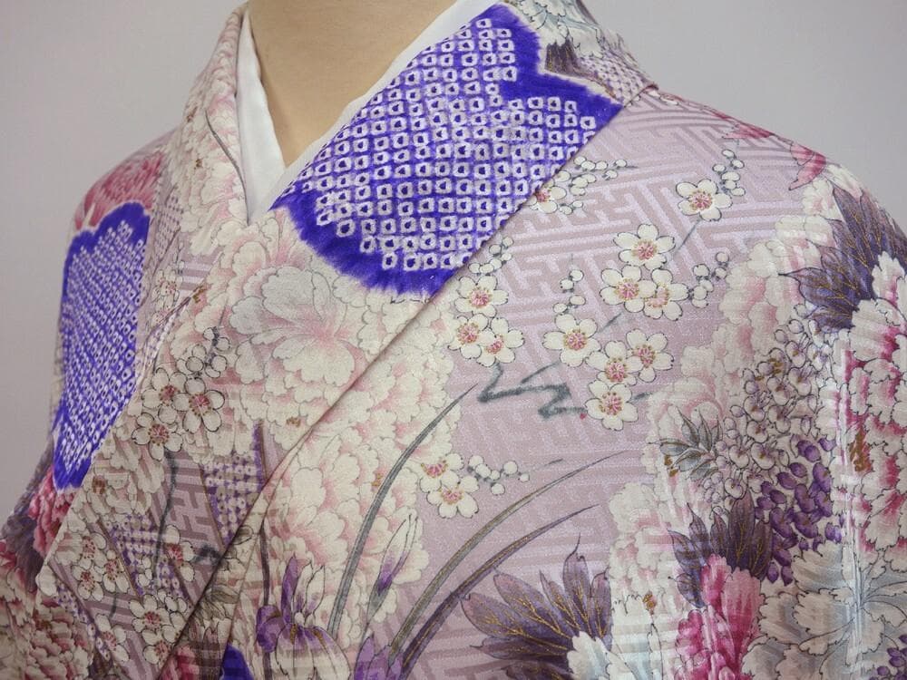 【SALE30%OFF】中古美品 振袖 花柄 菊 桜 藤 絞り 薄紫