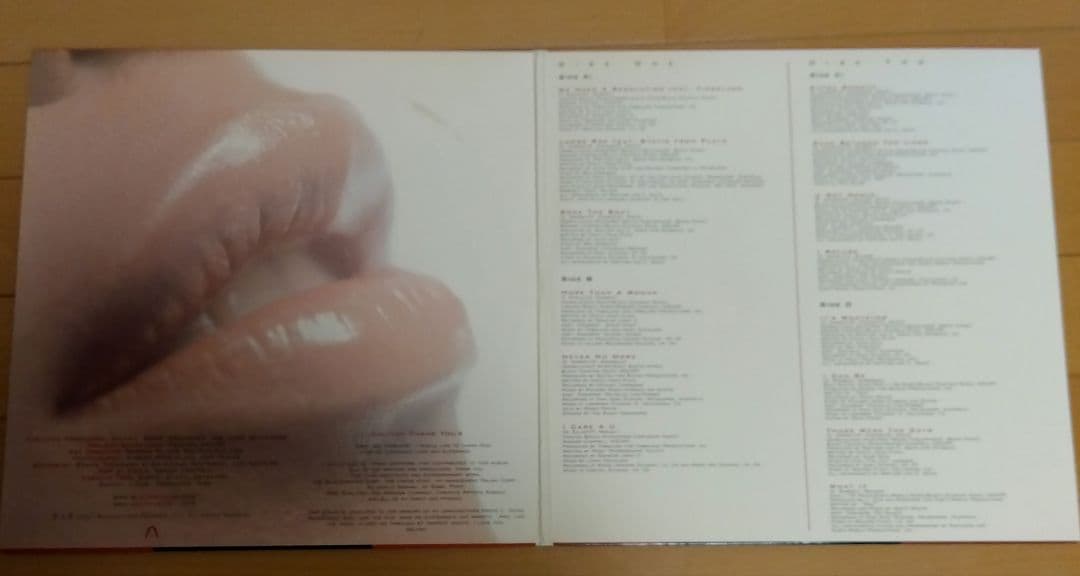 AALIYAH 、NELLY レコード