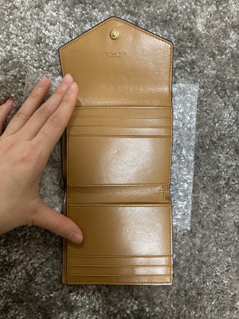 【新品未使用】COACH 花柄 三つ折り財布