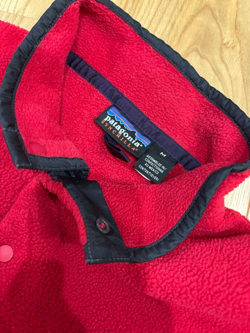 Patagonia スナップT シンチラ　レッド色