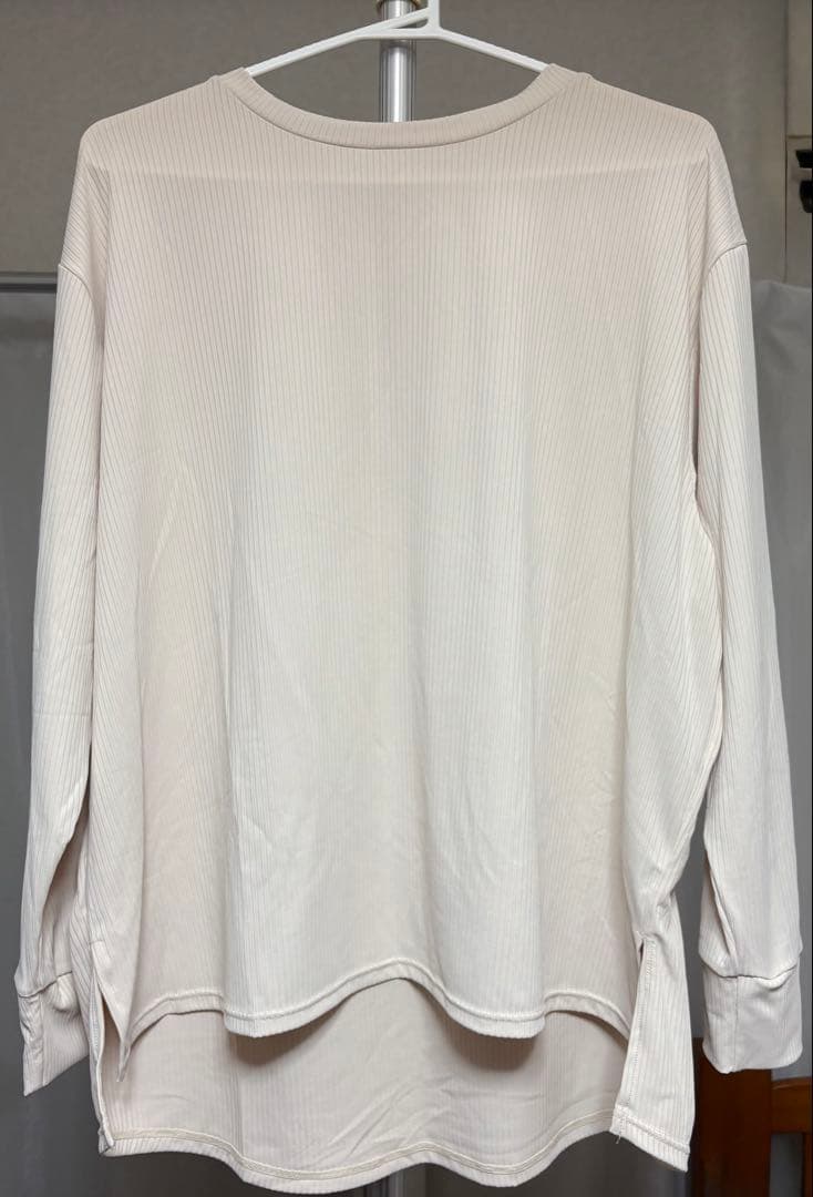 【サンアイ•11L】ラッシュガード付き 4点セット水着
