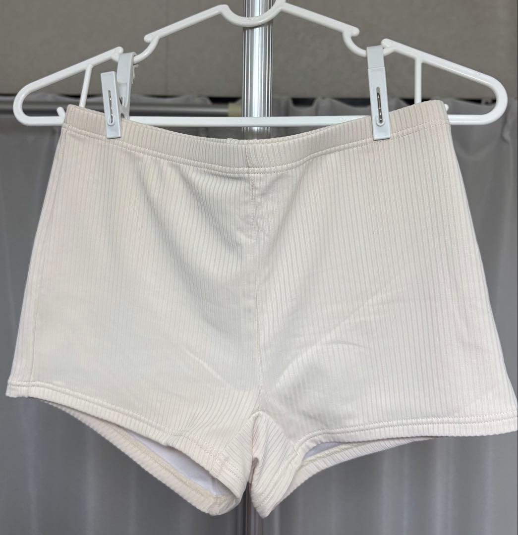 【サンアイ•11L】ラッシュガード付き 4点セット水着
