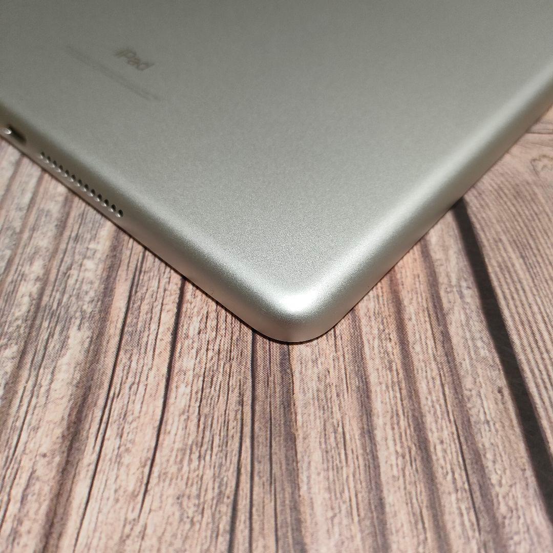 iPad 第6世代 32GB SIMフリー 美品 バッテリー97%