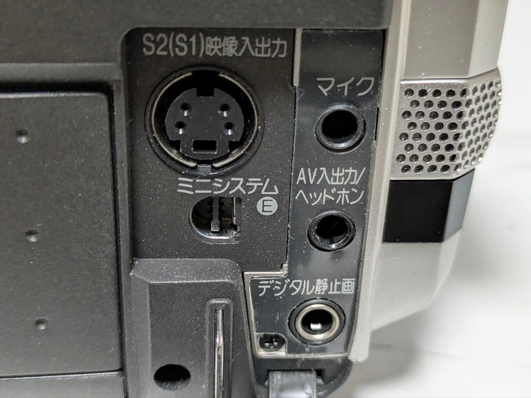 ② Panasonic　NV-DS200　MiniDV対応　(再生機)