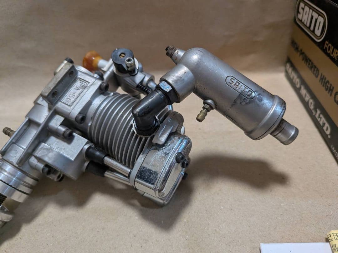 SAITO FA-56 4ストロークエンジン ※ジャンク