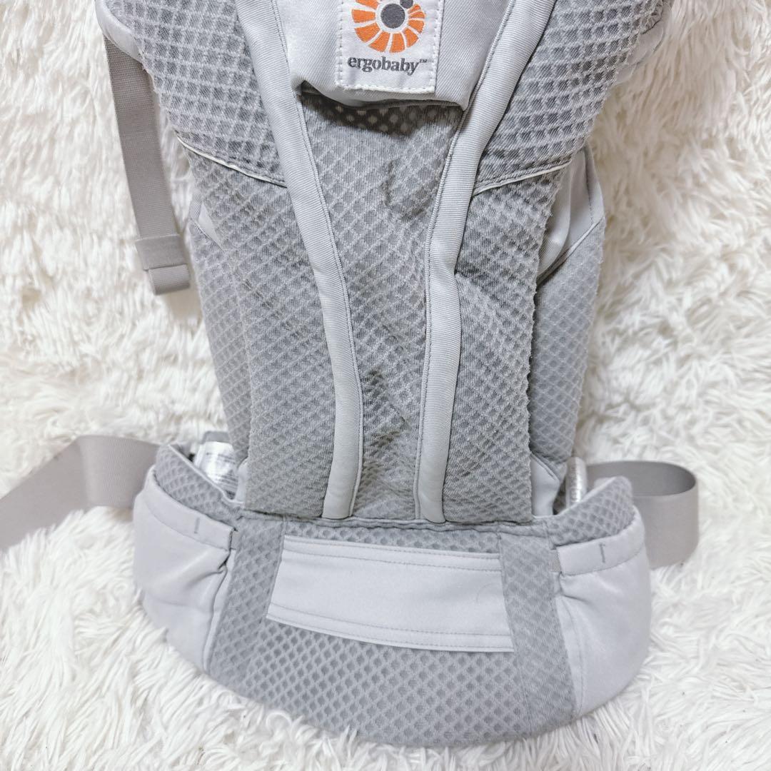 エルゴベビー　抱っこ紐　ergobaby OMNI Breeze ライトグレー