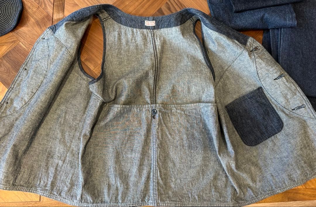 TCB JEANS huntsman vest 36インチ　ベスト　未使用品