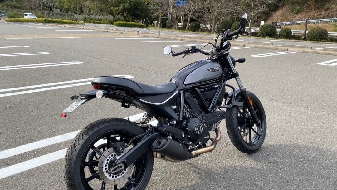 NitroHeads ナイトロヘッズ DUCATI sixty2 シート