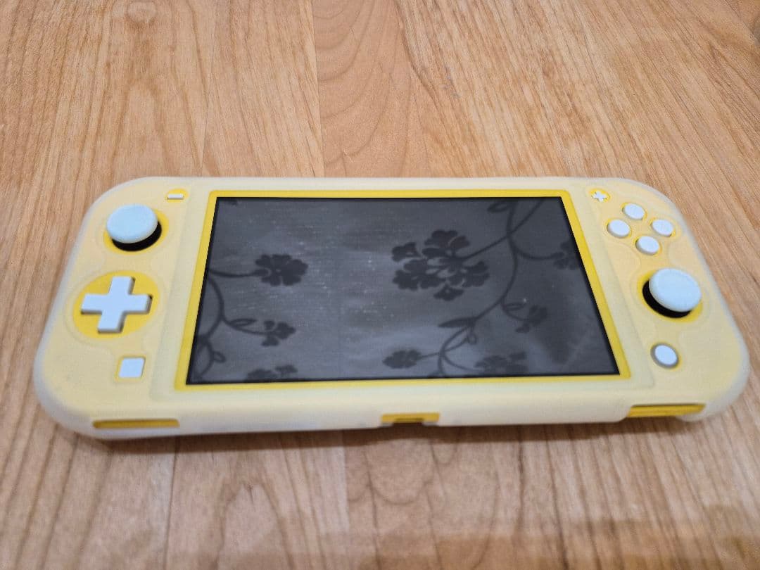 任天堂Switch　ライト