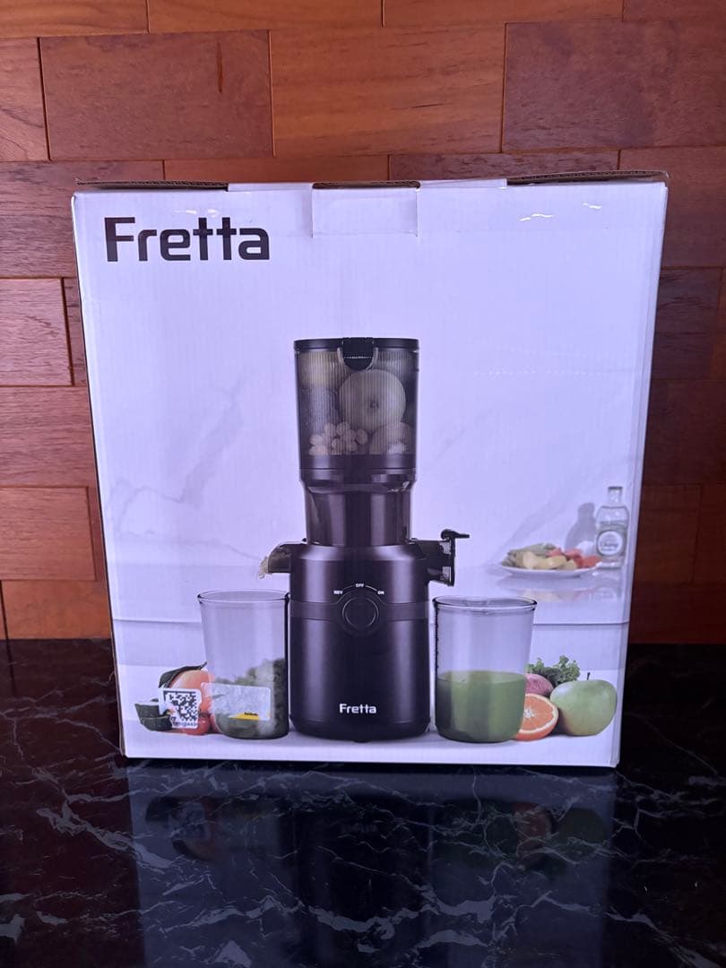 Fretta⭐️ジューサー 1L ホワイト大容量 スロー取り付け簡単