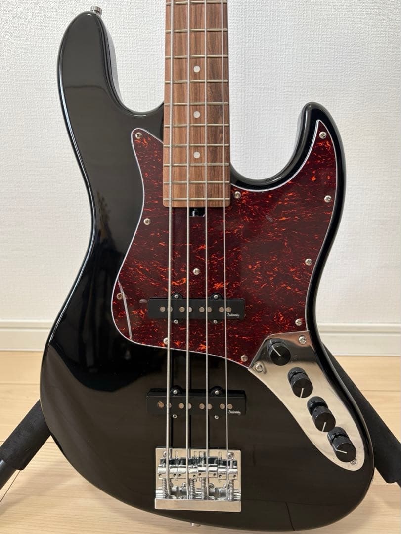 ベース Sadowsky MetoroExpress MX21 VJ4 BLK/R
