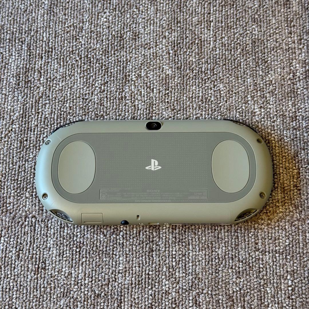 【美品】PSVITA PCH-2000 カーキ