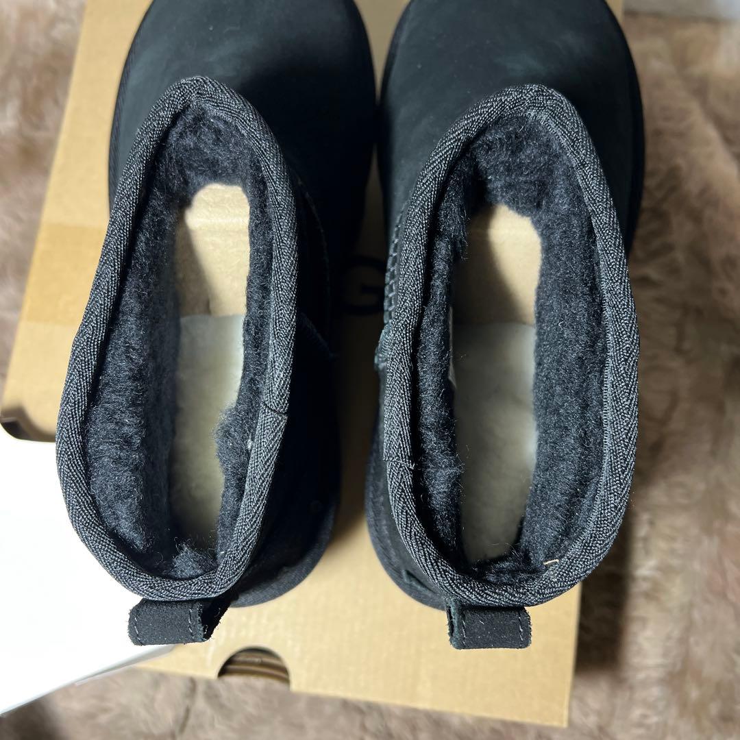 靴 UGG Classic Ultra Mini Platform
