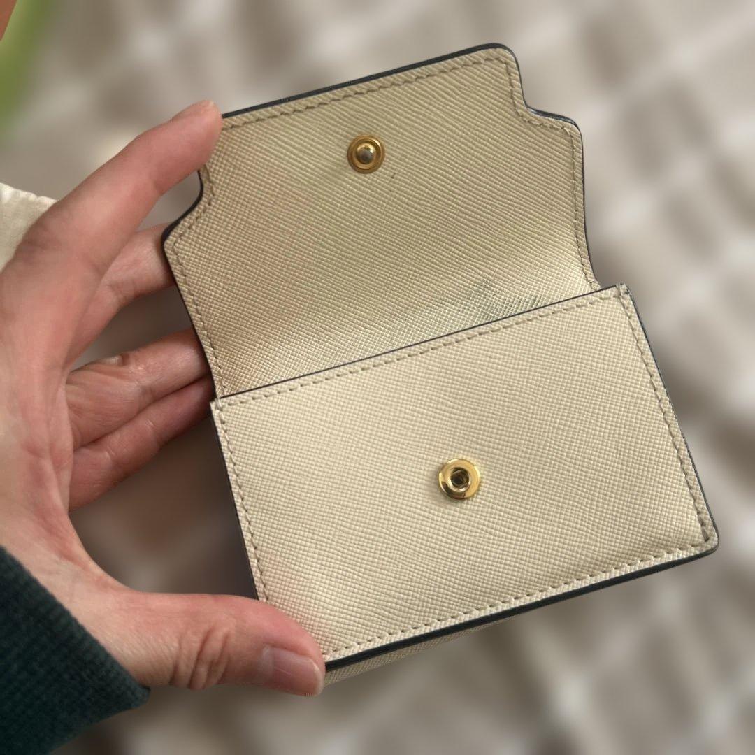 MARNI♡アイボリー♡赤ロゴ♡人気♡レア♡三つ折りミニ財布♡