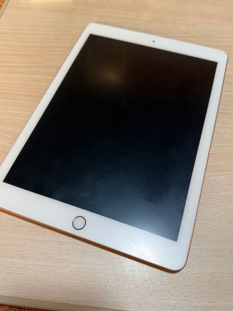 ㅁㅎㄹ  iPad 第6世代 32GB Wi-Fiモデル