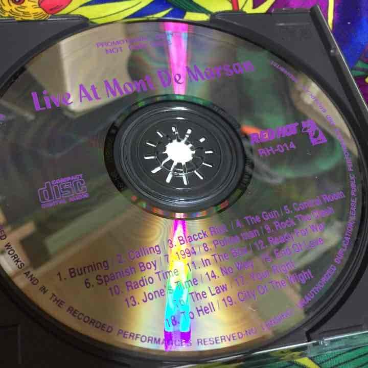 the CLASH 激レアライブCD