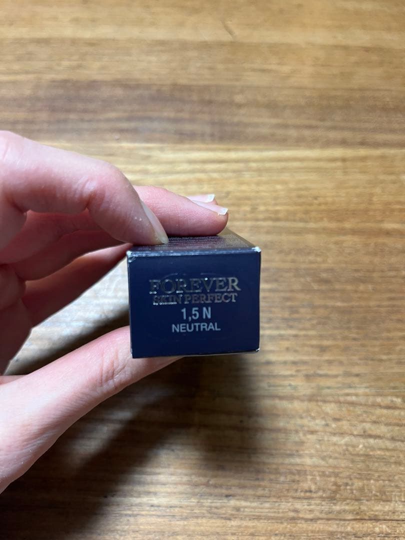ディオールスキン フォーエヴァー スキンパーフェクト スティック 1.5N