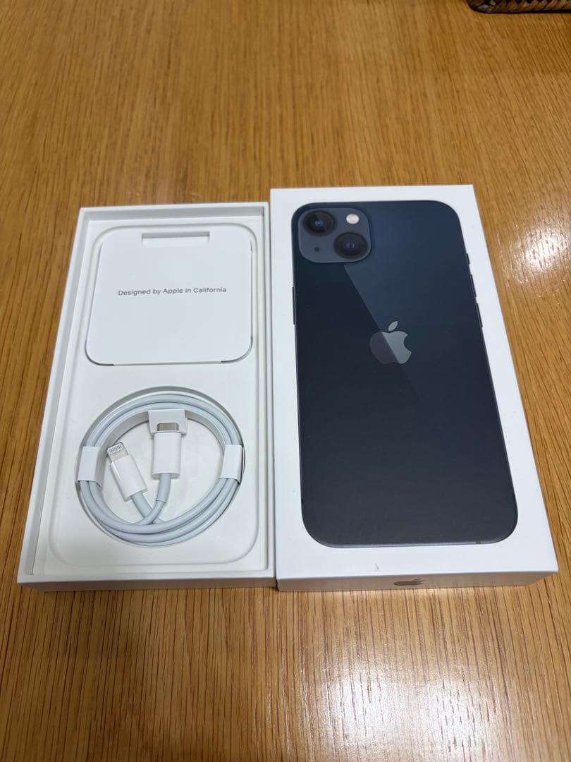 Apple iPhone 13 ミッドナイト