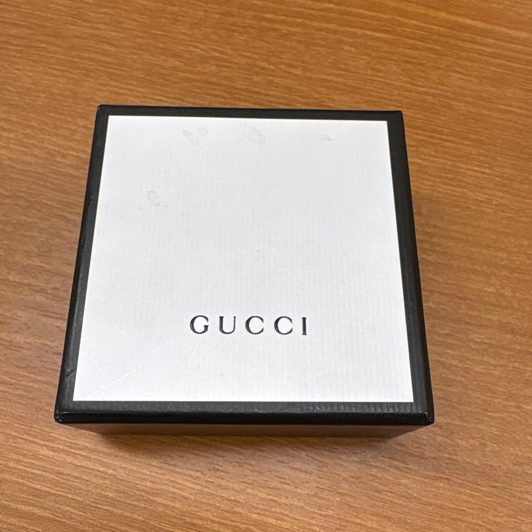 GUCCI シルバーペンダントネックレス ほとんど付属品揃ってます
