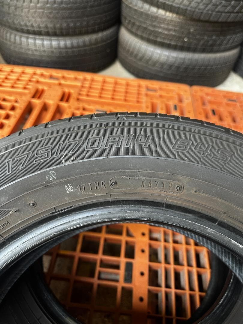 175/70R14 ダンロップ EC202 4本 送料無料 夏タイヤ T1257