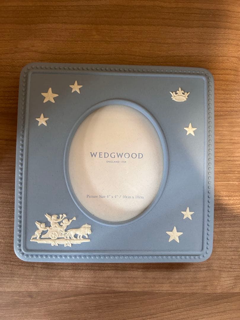 写真立て　wedgewood