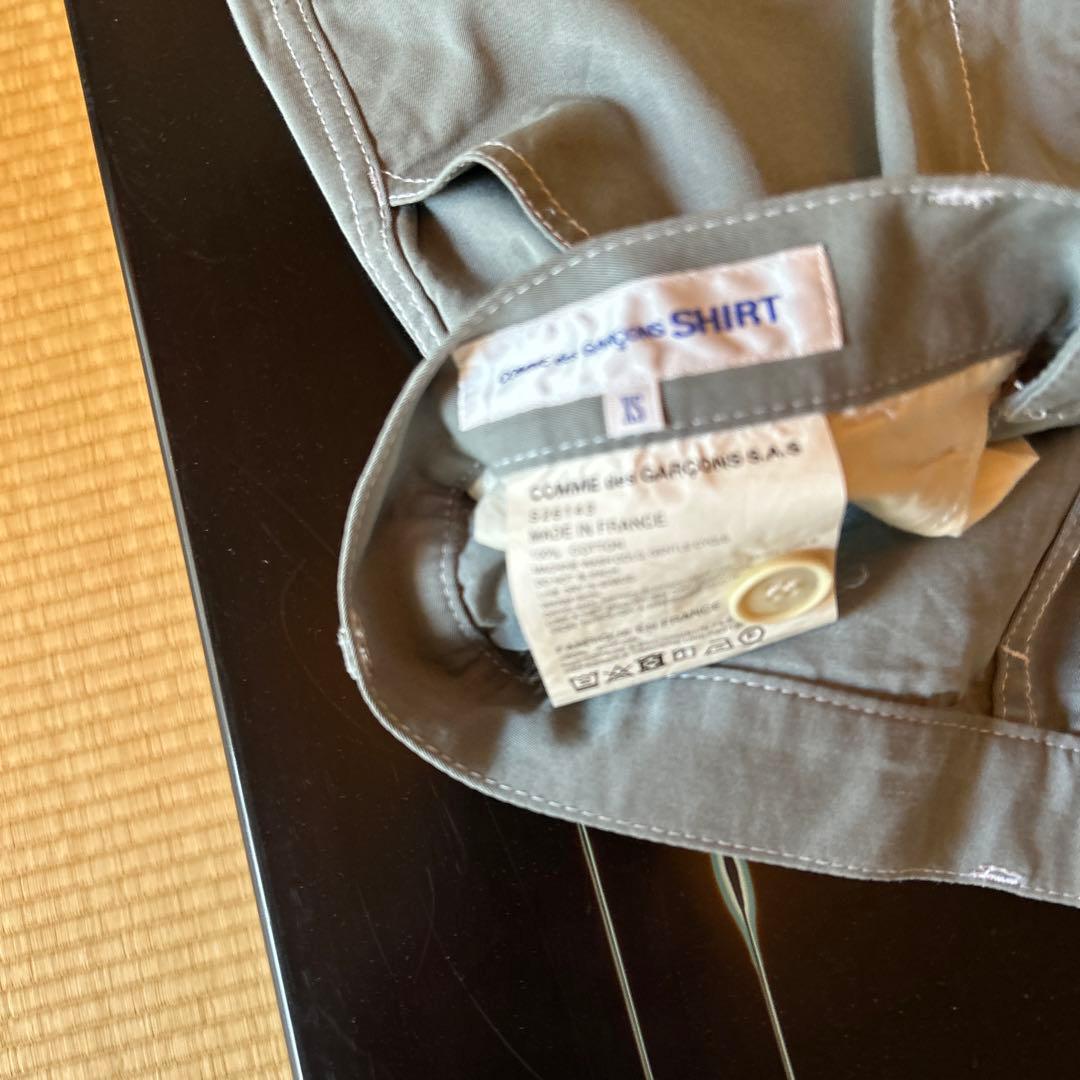 コムデギャルソンシャツ8部丈クロプッドパンツ。xsサイズカラーライトグレーブル。