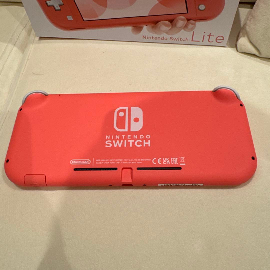 M*i様 Nintendo Switch Lite コーラル
