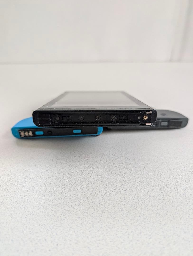 NINTENDO SWITCH 本体のみ 初期化済【ジャンク扱い】