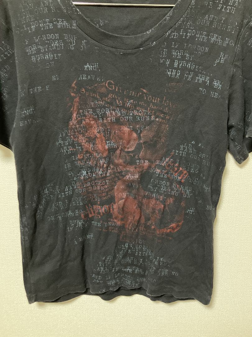 h.NAOTO 黒 文字プリント Tシャツ　エイチナオト