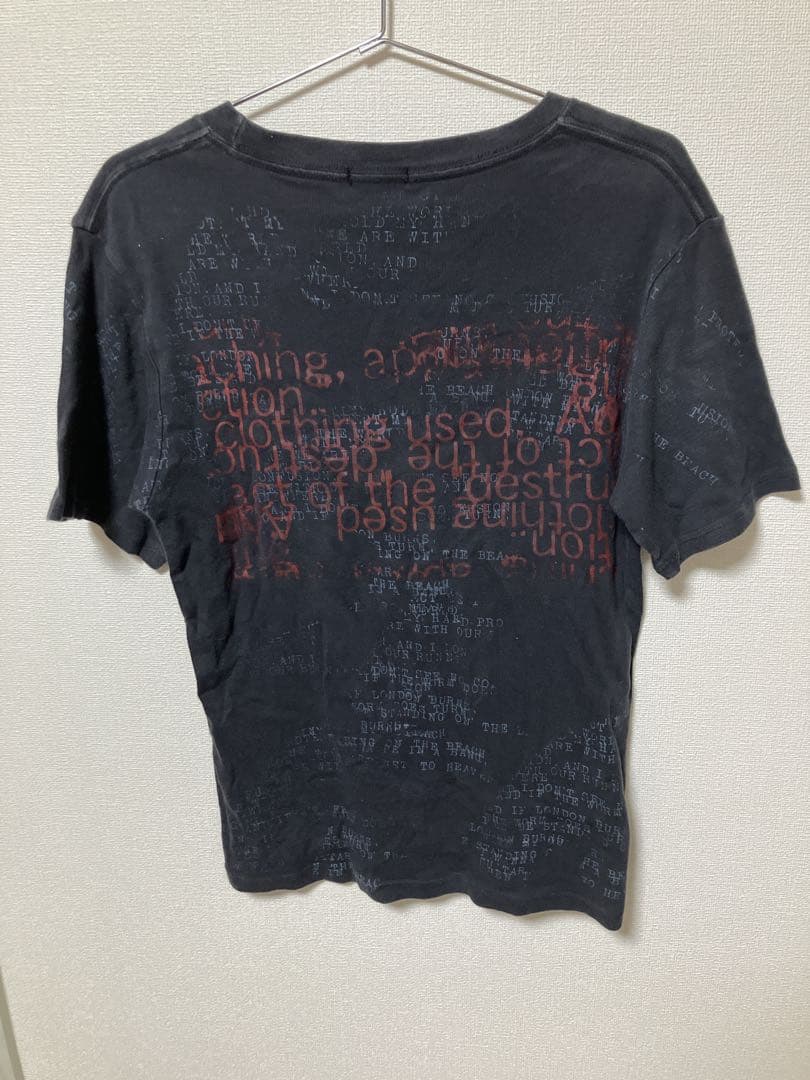 h.NAOTO 黒 文字プリント Tシャツ　エイチナオト